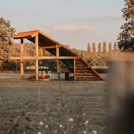 Hoeve Twente - De Bonte Specht * Heythuysen